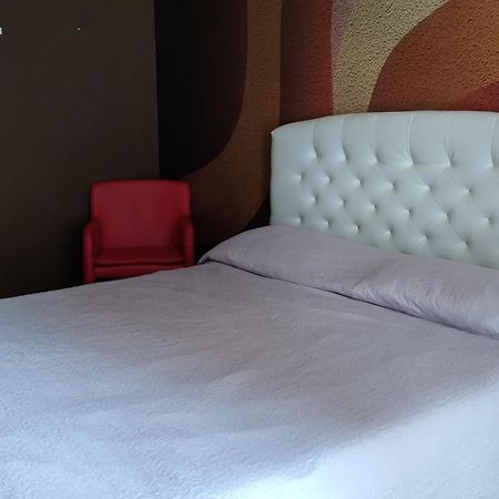 Cconforthotels R&B Semplici Emozioni Бари Экстерьер фото