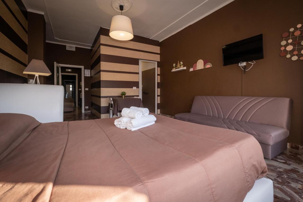 Cconforthotels R&B Semplici Emozioni Бари Экстерьер фото