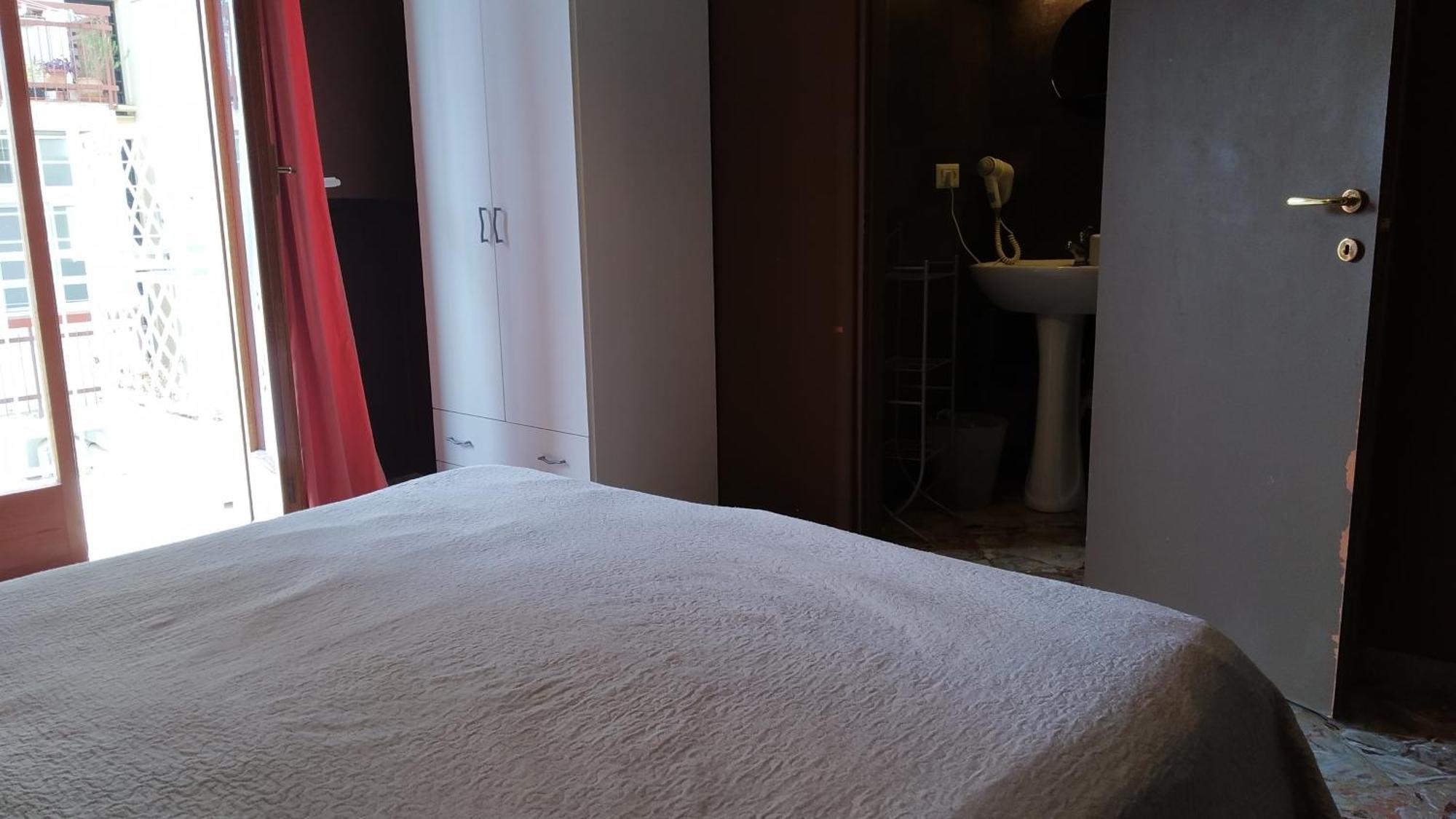 Cconforthotels R&B Semplici Emozioni Бари Экстерьер фото